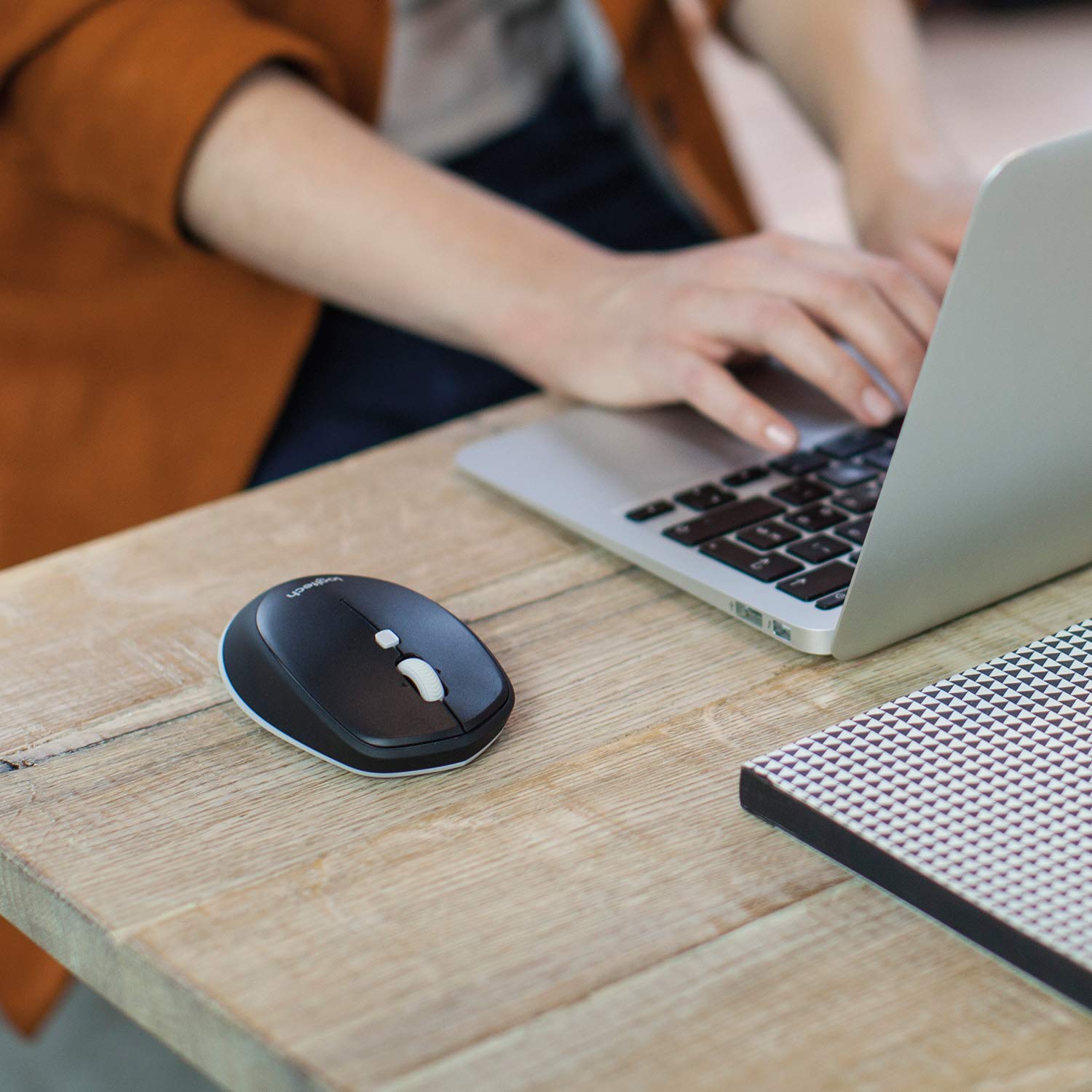 Logitech M337 Wireless Mouse, Bluetooth, 1000 DPI Laser Grade Optical Sensor, 10-Month Battery Life - Image 4